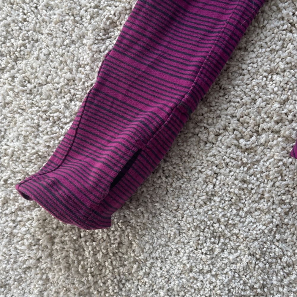Lululemon purple stripe top size 6 - Picture 11 of 11